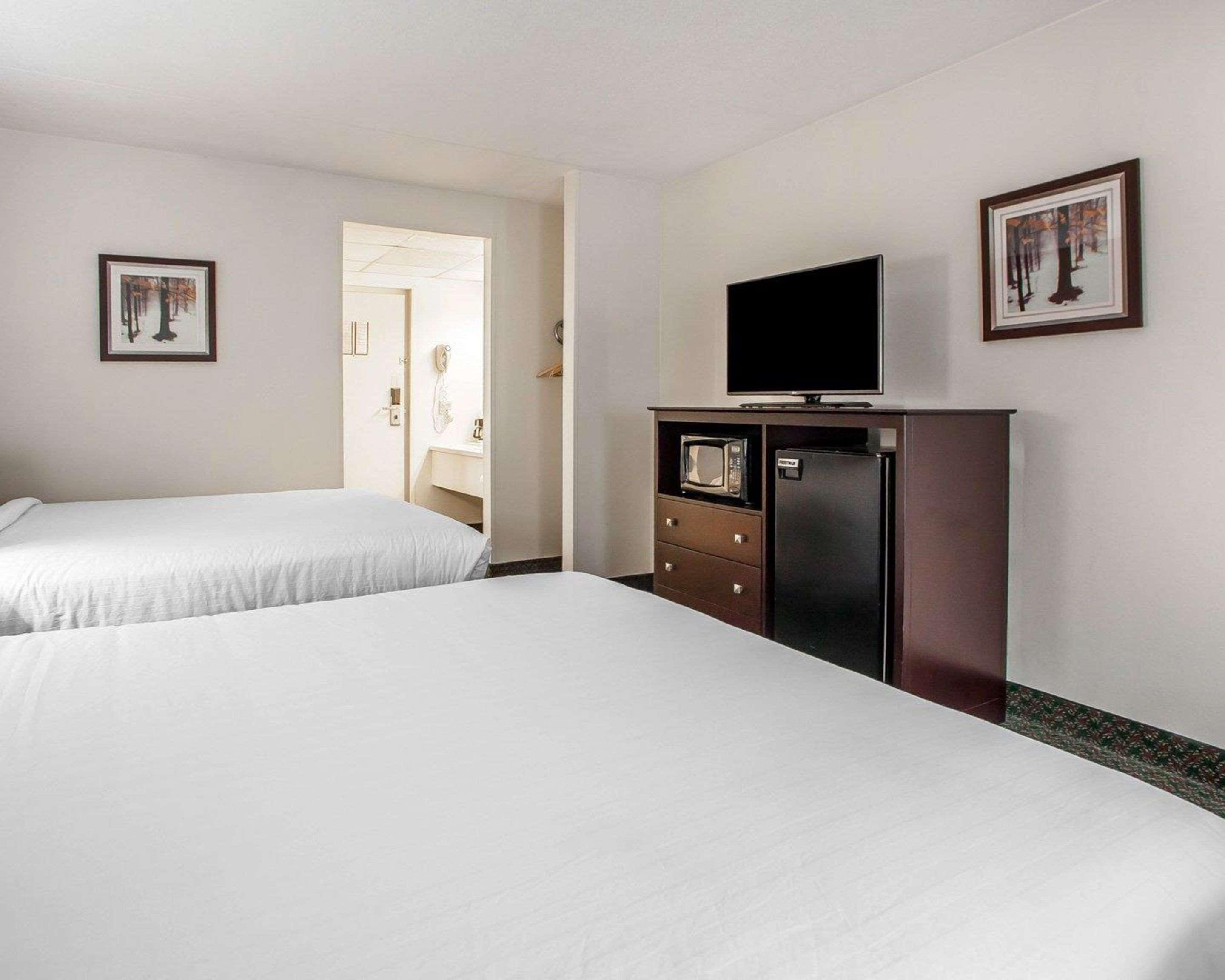 Comfort Inn & Suites Wyomissing-Reading Екстер'єр фото