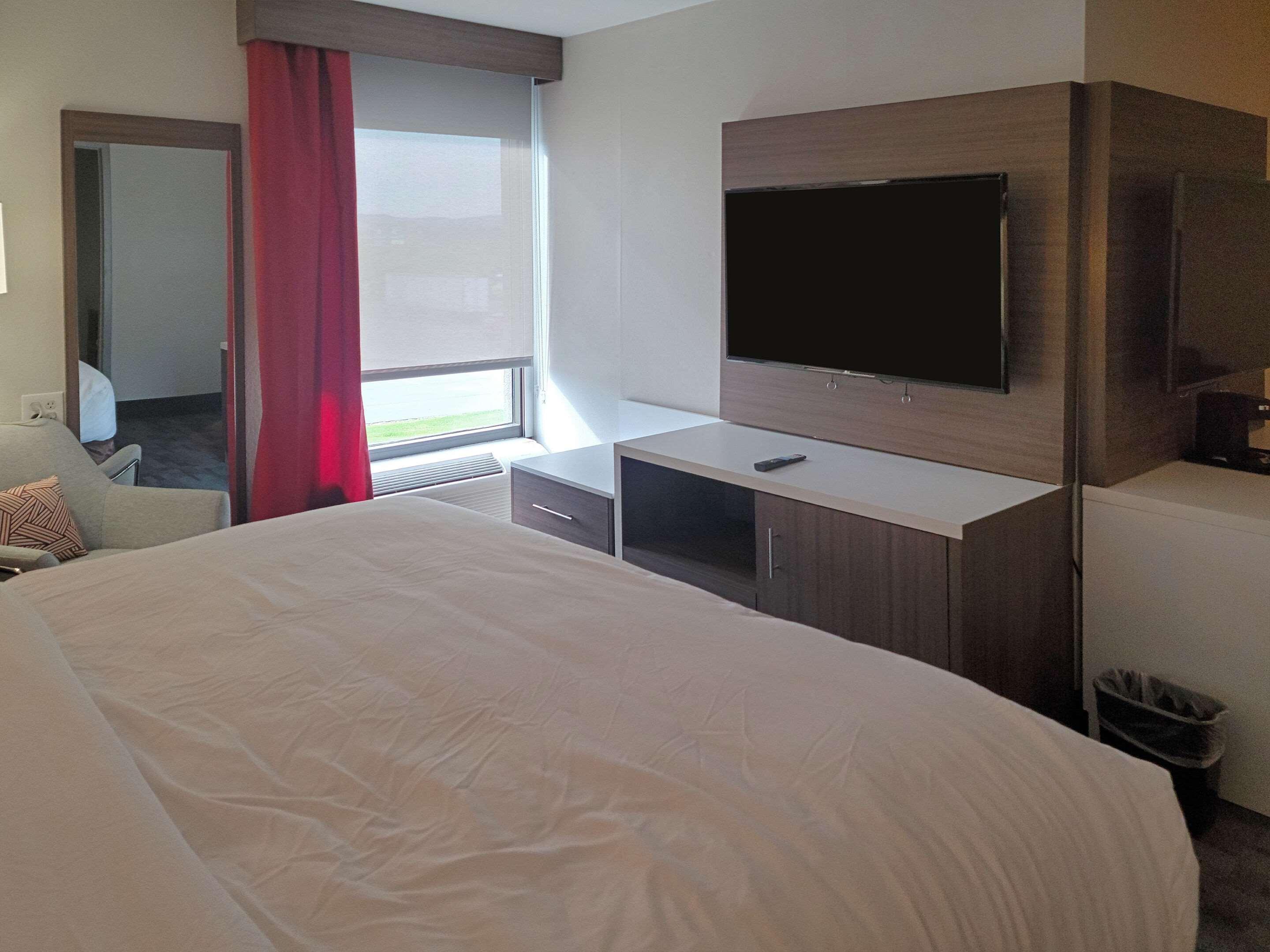 Comfort Inn & Suites Wyomissing-Reading Екстер'єр фото