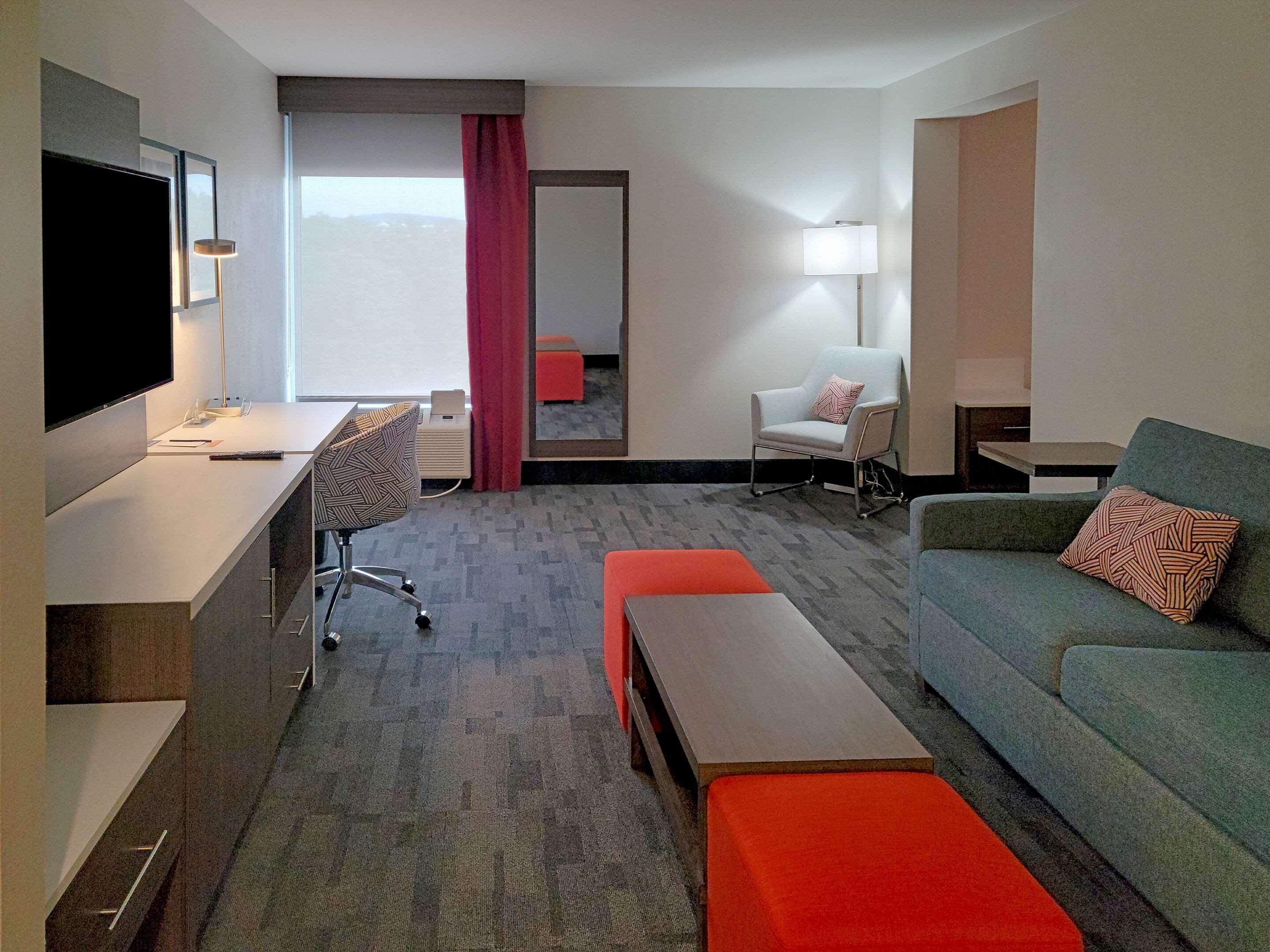 Comfort Inn & Suites Wyomissing-Reading Екстер'єр фото