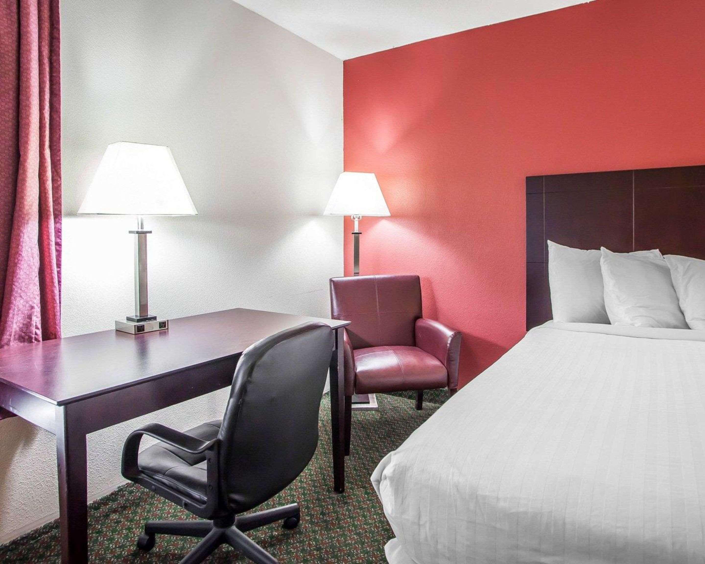 Comfort Inn & Suites Wyomissing-Reading Екстер'єр фото