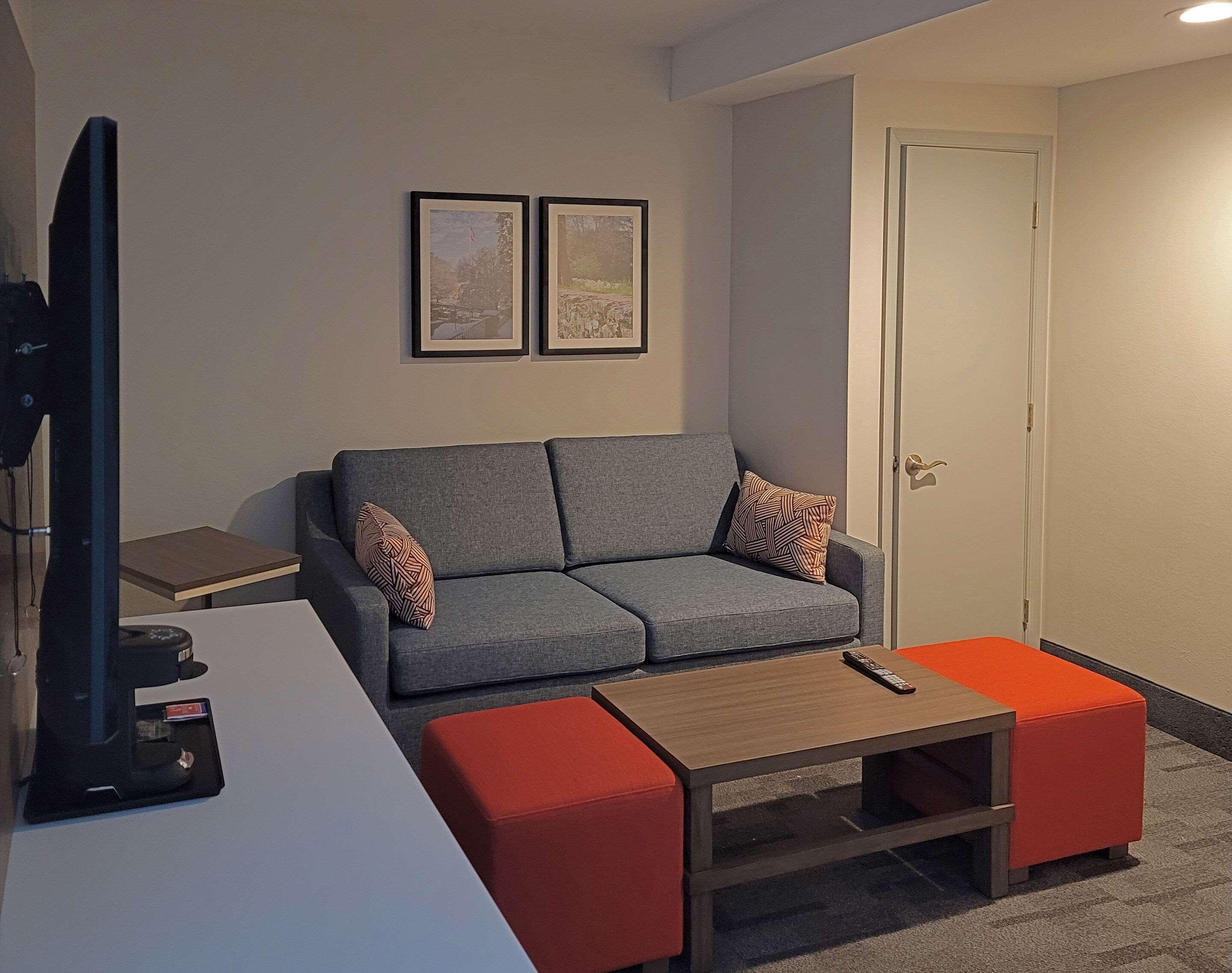 Comfort Inn & Suites Wyomissing-Reading Екстер'єр фото