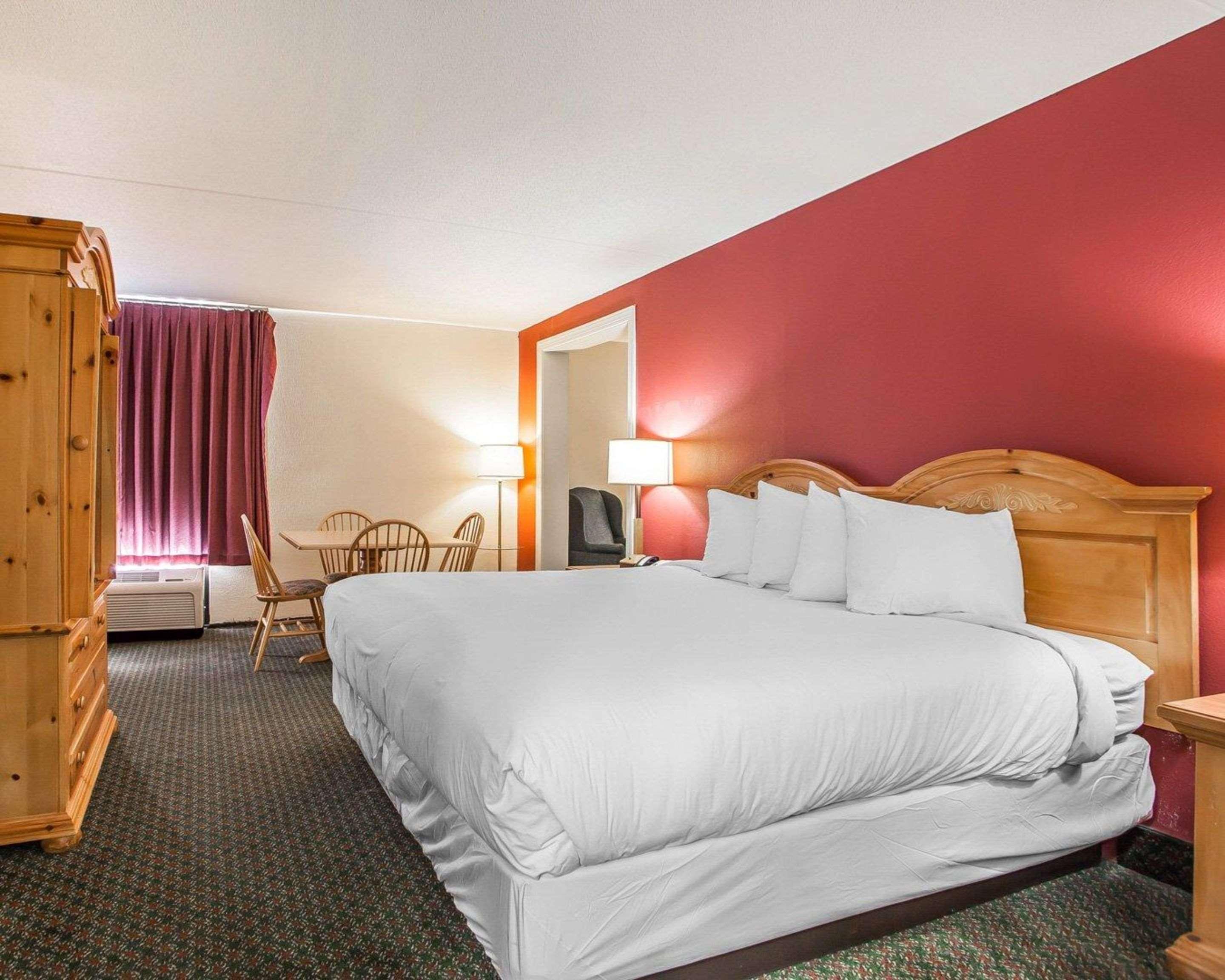 Comfort Inn & Suites Wyomissing-Reading Екстер'єр фото